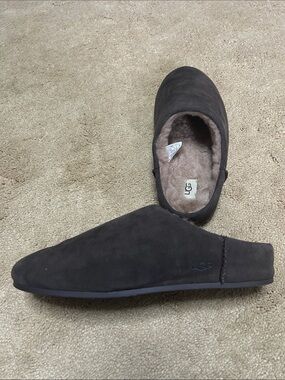UGG Women's Elea Slippers - Brown size 10 - NWOT